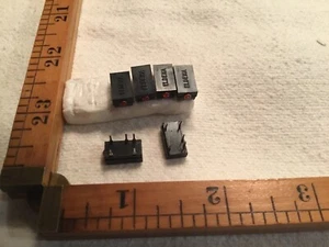6 LOT ELDEMA RED LED LAMP Printed Circuit Board, PCB, Mount 330 Ohm - Picture 1 of 2