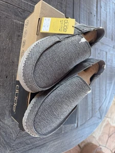 HEY DUDE MEN SIZE 9 CHAN STRETCH STEEL SLIP ON LOAFERS LIGHT WEIGHT - Picture 1 of 2