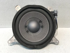 2001-2006 Lexus LS430 Rear Subwoofer Stereo Component Speaker 86160-50190 OEM - Picture 1 of 4