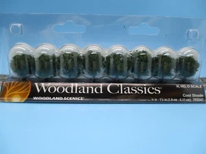 WOODLAND SCENICS - REALISTIC TREES - COOL SHADE - 3/4" - 1 1/4" (8 TREES) - Picture 1 of 2