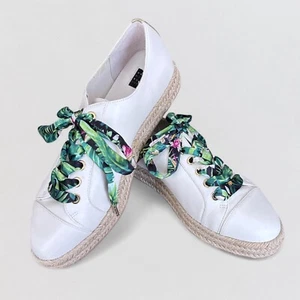 WHBM White Espadrille Platform Sneaker Shoes Size 9 Hawaiian Print Silk Laces - Picture 1 of 8