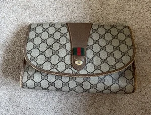 Vintage Gucci Clutch Bag - 100% Authentic - Picture 1 of 11