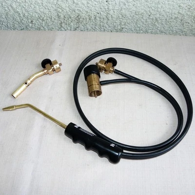 JUEGO DE 2 ANTORCHAS BERNZOMATIC Foto 1 de 4