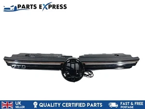 VOLKSWAGEN VW GOLF GTD 2020 - 2023 MK8 FRONT BUMPER UPPER CENTRE GRILL WITH LED - Picture 1 of 12