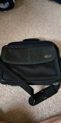 new PC carrying bag - Image 1 of 4