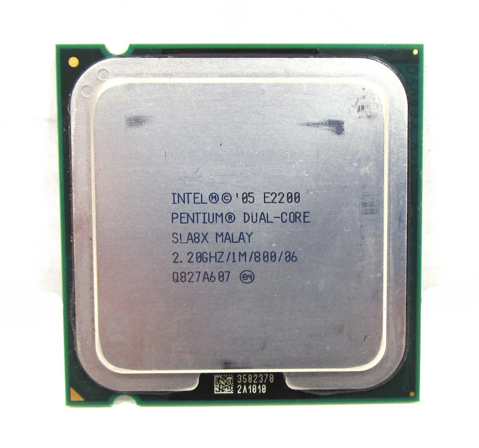 Procesador Intel Pentium Dual Core E2200 @ 2,20 GHz 4 MB 800 MHz LGA775 SLA8X Foto 1 de 1