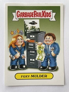 Carte Garbage Pail Kids TOPPS Les Crados GPK 2016 FOXY MULDER 10b Neuf - Picture 1 of 2
