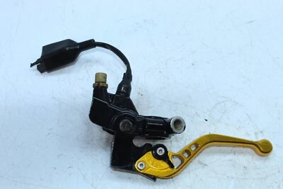 2004 TRIUMPH SPEED FOUR OEM CLUTCH PERCH MOUNT WITH LEVER    T2046583  - Image 1 of 4