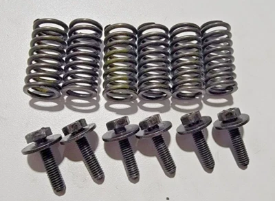 Clutch Springs and Bolts 1976 Yamaha RD400 RD 400 76 RD400C   - Image 1 of 4