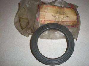 Nueva Junta Gapa Tanque de Combustible Genuina Kawasaki A1 A7 A1SS H1 KH 100 F5 F8 F9 - Imagen 1 de 1