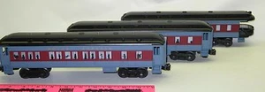 New Lionel Polar Express passenger car set - Picture 1 of 5