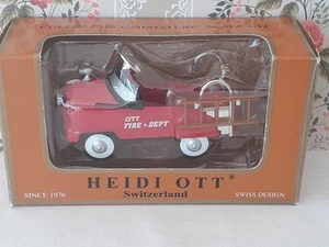 Dolls House Heidi Ott 1:12 Dolls Pedal Car/Fire Engine. Mint Condition, Boxed - Picture 1 of 11
