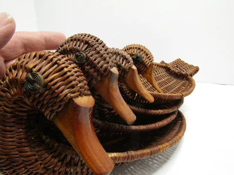 Vintage Wicker Nesting Duck Baskets set of 4 Cover