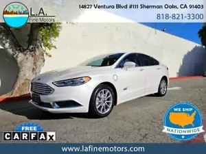 2018 Ford Fusion SE - Picture 1 of 12