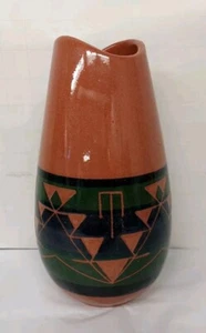 Jarrón de cerámica de arcilla roja esmaltada Sioux firmado Swift Eagle nativo americano hecho a mano - Imagen 1 de 5