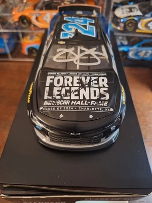 COCHE NASCAR 1/24 FIRMADO POR JIMMIE JOHNSON & KNAUS SALÓN DE LA FAMA 2024!!!!! Foto 1 de 4