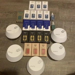 Lot 5 Pura Electric Plug In Air Freshener Version 003PURA + Mix 21 Refills WOW!! - Picture 1 of 9