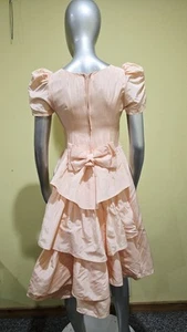Vtg 80s Short Sleeve Junior Puff Back Skirt Prom/Wedding Formal Dress Pink Med - Imagen 1 de 8