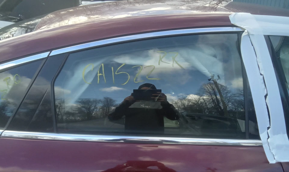 Rear Door Glass/window CHRYSLER 200 Right 15 16 17 - Image 1 of 1