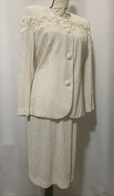 复古 Leslie Fay 裙子和夹克象牙色套装 尺寸 8 抗皱旅行服 — 第 1/4 张图片