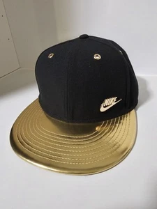 Gorra Nike Lux Futura True Adjustable Hat BlackGold Cap - Imagen 1 de 5