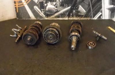 Yamaha XJ650 XJ 650 1982 82 motor transmisión engranajes engranajes Foto 1 de 4