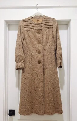 Vintage '60s Mod Tweed Collarless Coat Size Small - Image 1 of 4