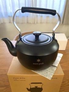 Snow Peak Round Kettle 1.5L Matte Black Teapot Classic NEW Rare Limited - Picture 1 of 8