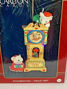 Carlton Karten Großeltern Oma Opa Uhr datiert 1997 Ornament Neu #36 - Bild 1 von 4