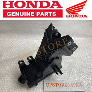 Honda OEM Rvt1000r RAM Air Intake Tube Duct R2.bx14 - Picture 1 of 9