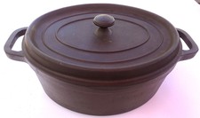 Cocotte ovale en fonte noire Staub L 31 cm - Noir mat