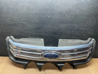 Parrilla Ford Fusion 2006-2009 con emblema superior OEM U8049 DG Foto 1 de 4