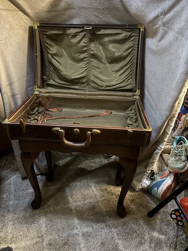 Antique Suitcase Table - Image 1 of 2