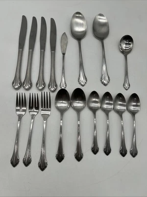 Rogers 1881 Oneida Ltd. Bittersweet Repose Stainless Flatware 17 Pc Lot - Image 1 of 4