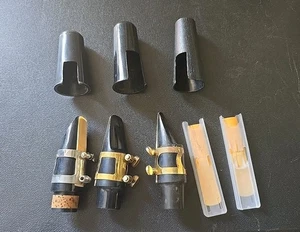 Boca de plástico saxofón clarinete vintage 3 piezas diferentes tamaños y cubiertas - Imagen 1 de 5