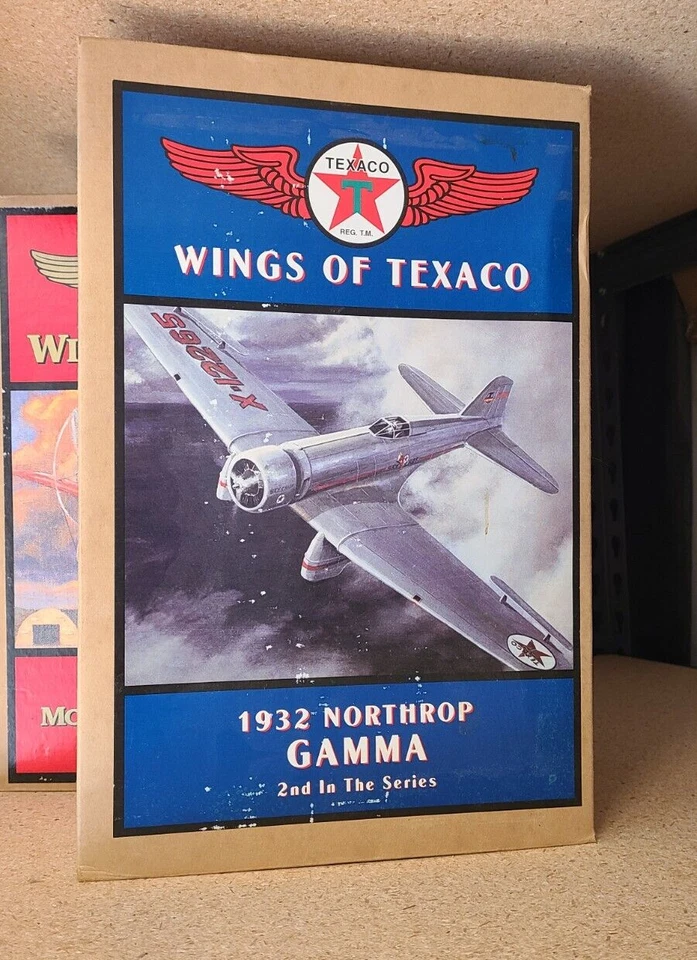 1929 Lockheed Air Express ERTL Wings of Texaco Die Cast Metal Plane
