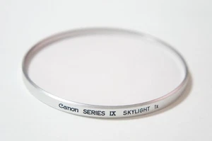 Canon Series IX 19mm F3.5 Skylight Filter Silver Frame Used Camera Accessory - Picture 1 of 2