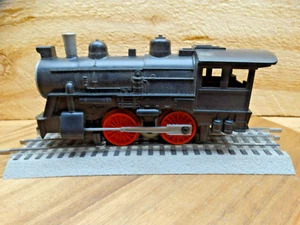 Lionel O/O27 Gauge 0-4-0 Steam Locomotive Engine - Picture 1 of 6