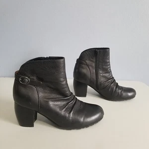 L'Amour Des Pies Cuero Negro Tacones Botines Hebilla EE. UU. Mujer 8.5 - Imagen 1 de 12