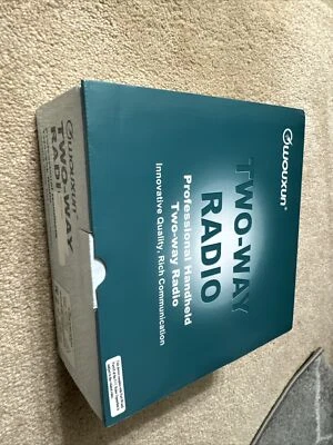 Wouxun KG-UV6D V2 Two Way Radio (136-174/420-520) - Image 1 of 4