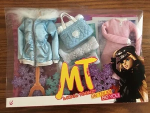 Moxie Teenz Fashion Pack Outfit MGA RARE NEW Winter Brrrr!! Clothes Set - Picture 1 of 3