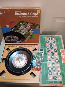 Complete Vintage 1974 E.S. Lowe Regulation Roulette 8 1/2" Wheel, Layout & Chips - Picture 1 of 12