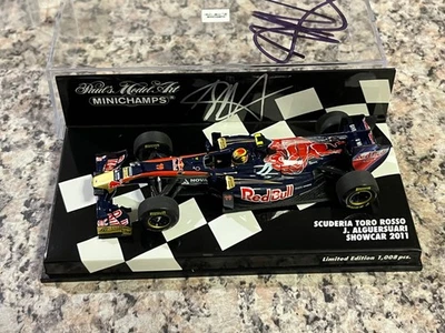 Minichamps Formula 1 1:43 Scale Jaime Alguersuari Toro Rosso 2011 Showcar Signed - Image 1 of 4