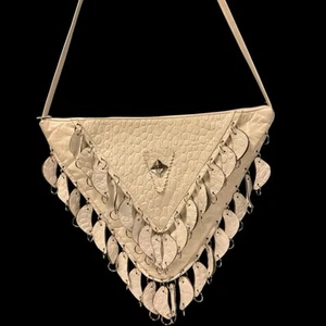 VTG 80s White Triangle Embossed Genuine Leather Bag Crossbody Purse Made in USA - Picture 1 of 10