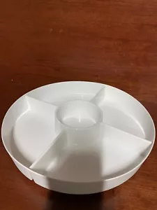 Plastic 5 Section Spinning Party Tray - Round - Picture 1 of 1