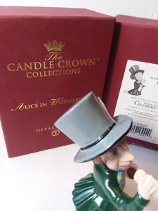 DEPT 56 CANDELA CORONA ALICE NEL PAESE DELLE MERAVIGLIE " CAPPELLAIO MATTO " FIGURA CANDELA SNUFFER - Foto 1 di 5