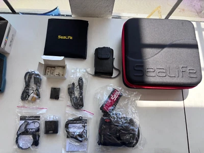 CAJA ABIERTA/LENTE OJO DE PEZ FALTANTE - Juego de cámara HD SeaLife DC1400 Reef Edition Foto 1 de 4