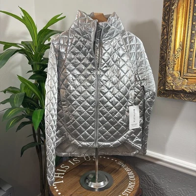 NUEVO CON ETIQUETAS - Chaqueta acolchada metálica sin plumas Athleta Whisper plateada - XXS Foto 1 de 4