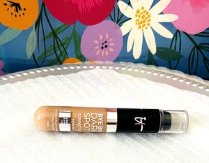 It Cosmetics Bye Bye Dark Spots Concealer + Serum "Tan Cool 40" Sealed NEW - Picture 1 of 2