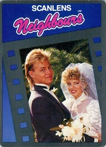 1987 Neighbours Scanlens Wedding Card - Kylie Minogue & Jason Donovan - Picture 1 of 3